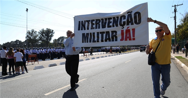INTERVENÇÃO MILITAR