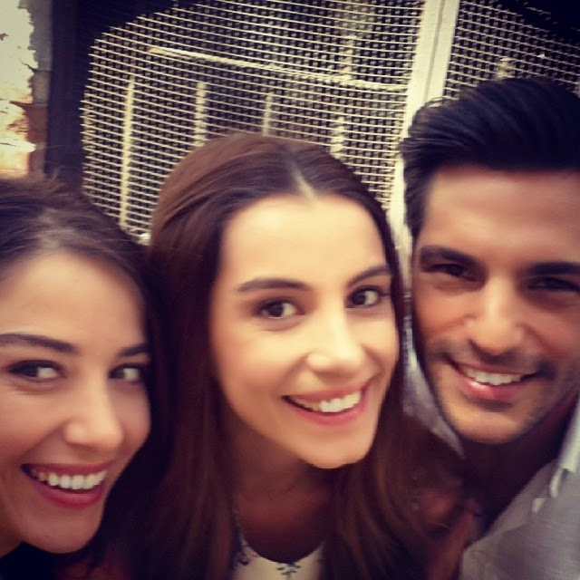 Kiraz Mevsimi ' Nde Kimsin ?