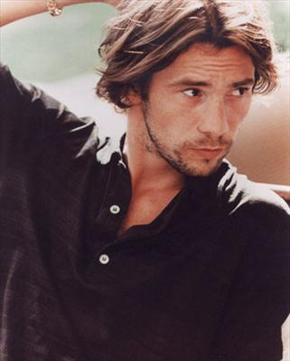 Tu Préfères Jamiroquai Ou Tokio Hotel?