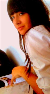 Esra Derin Misin?