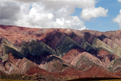 Cabalgata en Humahuaca