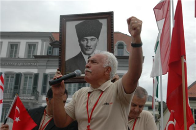 Doğu Perinçek