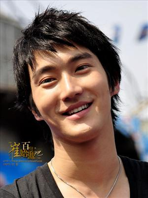 จะรัก ซีวอน หรือ ทงเฮ