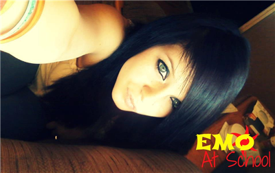 emo girls