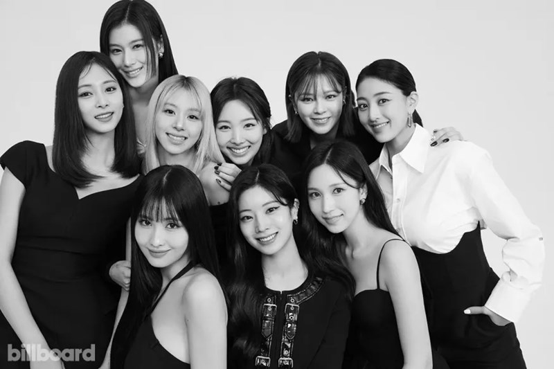 TWICE ✨