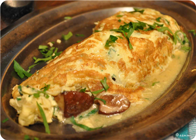 Une omelette aux cèpes