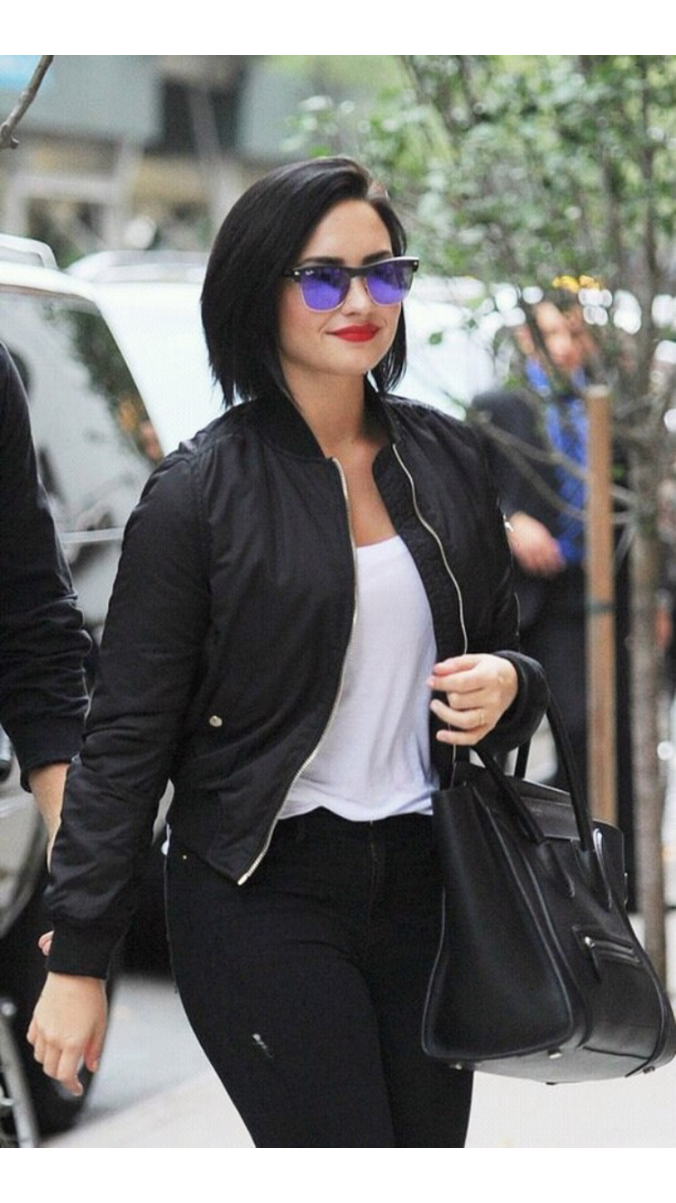 Demi Lovato Hakkında Bilgini Ölç