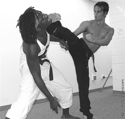 Kick to the jaw