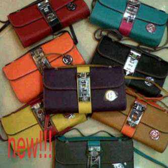 HERMES purse