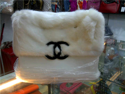 CHANEL jelly clutch