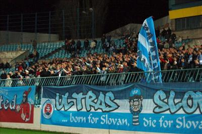 Si Slovanista Alebo Fanúšik Spartaku