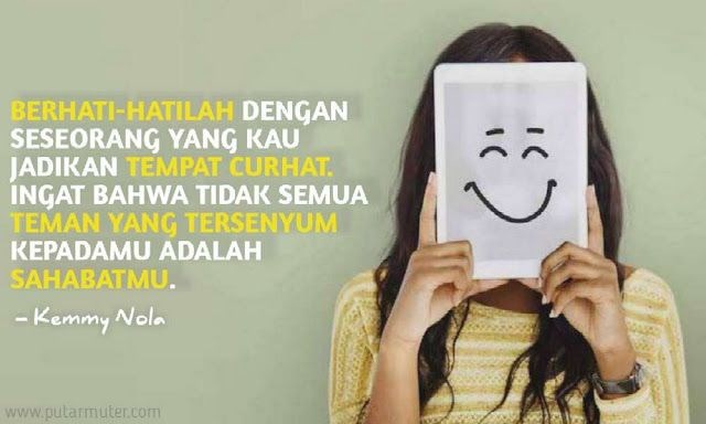 Teman munafik