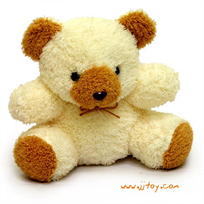 ตุ๊กตาหมีสีครีม
