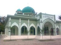 Masjid Al karomah Hulubanteng