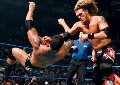 Smackdown - Raw Gücün