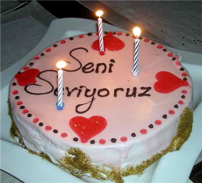 ღღღ SENİ SEVİYORUZ