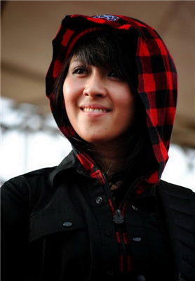 Happy enjoy Kerabat