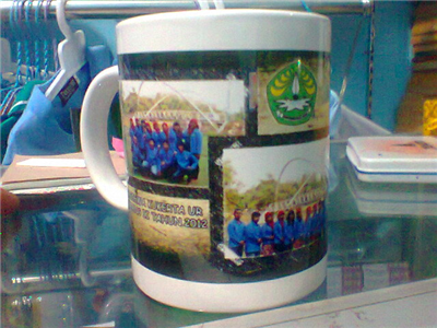 Gelas