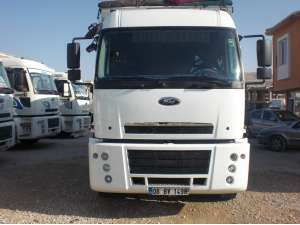 Ford Cargo