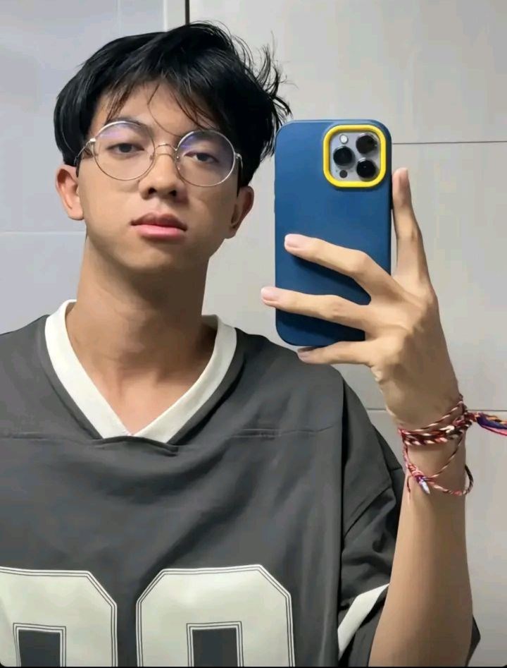 Halaman pesan rahasia kori