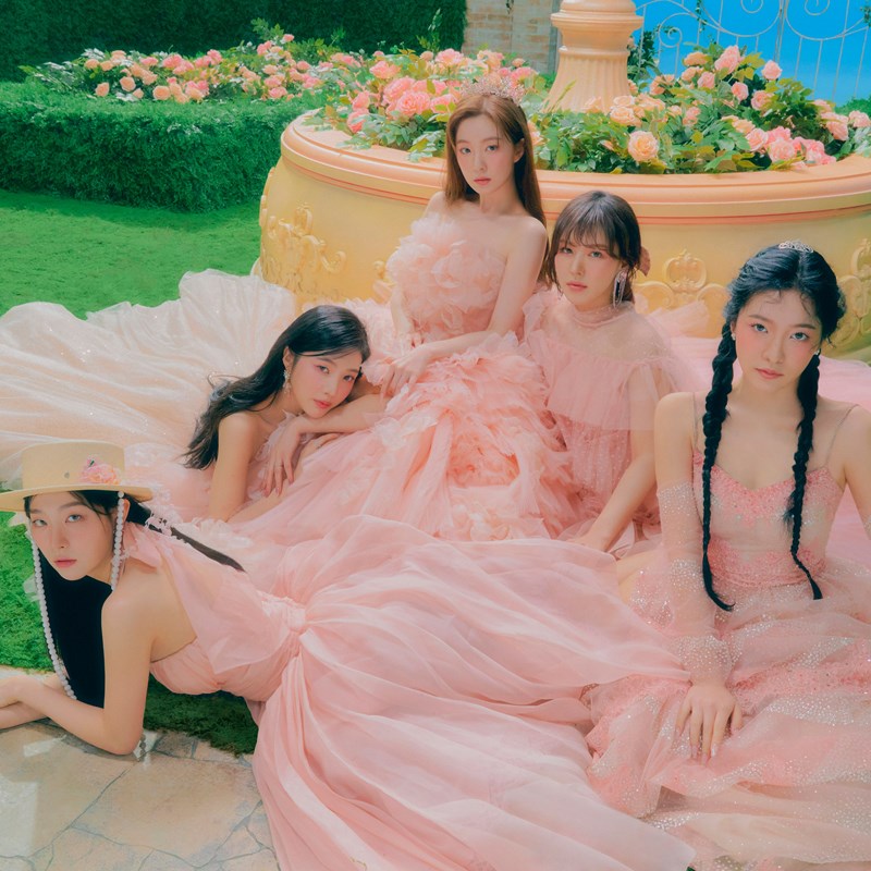 RED VELVET