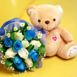teddy with flowers