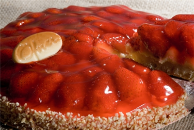 (a) Torta de Morango