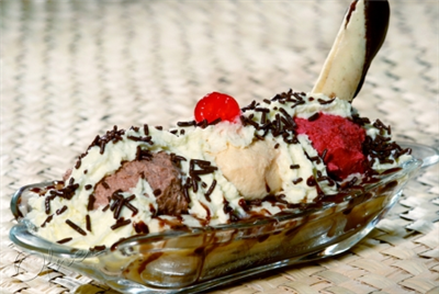 (a) Banana Split