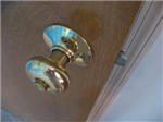 The Doorknob Giver