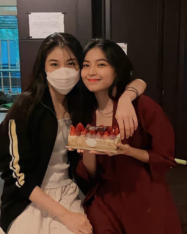 Vocal nya bagus + Sempurna dan penyayang