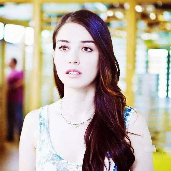 Özge Gürel 