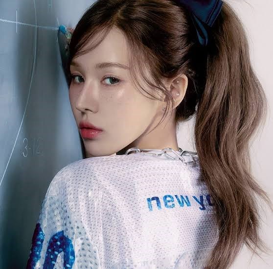 Wendy - Red veled