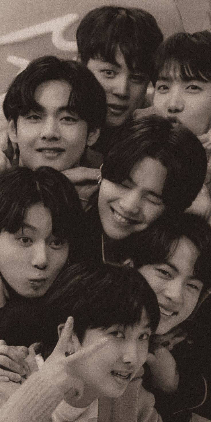Hangi Bts Üyesine Benziyon
