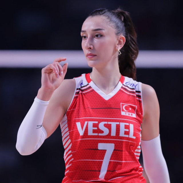 Hangi milli voleybolcusun testi
