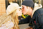 Kissmefool!