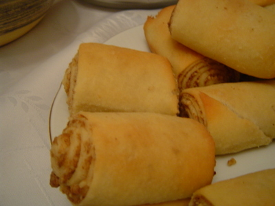 haşhaşlı cevizli burma çörek
