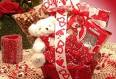 teddy carrying roses