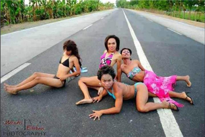 กระเทย 1 ฝูง