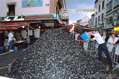 un tas de moules