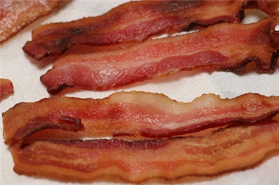 cooked bacon