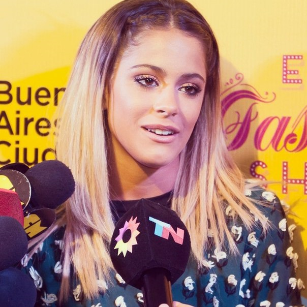 Tini Demi Selly One Direction