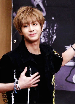 Hyungwon Ne Kadar Tanıyorsun?