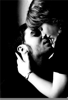 kiss