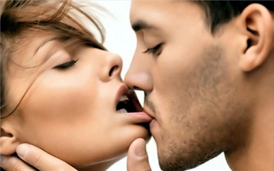 kiss