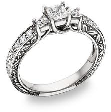 diamond ring..