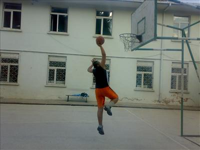 Ne Tür Ömersin :))