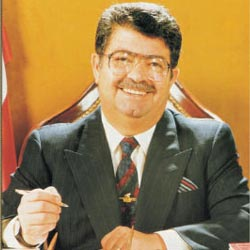 Geçmişte Kimdin
