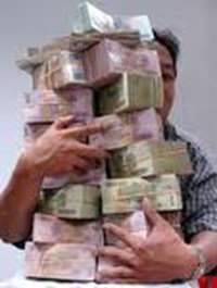 Bạn Sẽ Chọn Thứ Nao? Tiền Hay Tình...??