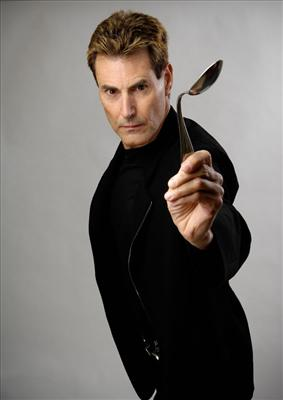 Eisai O Diadoxos Tou Uri Geller??