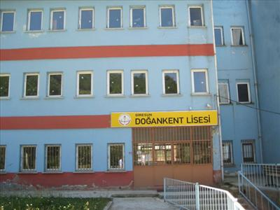 Hangi Lisedensin
